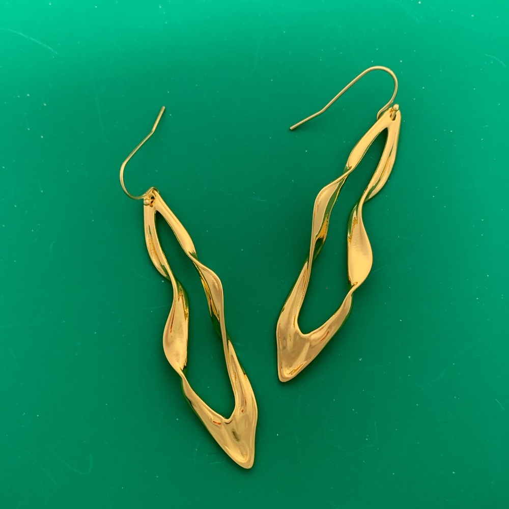 Alexis Bittar Gold Light Sculpted Linear Svelte Crumpled Hoop Wire Earrings - Picture 6 of 15